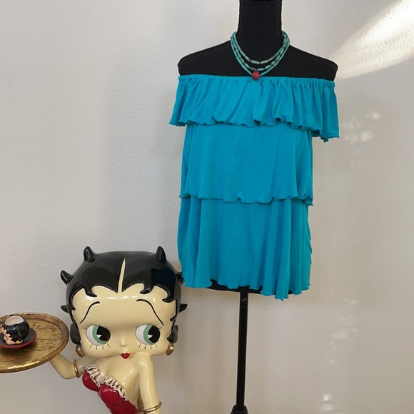 Cable and Gauge Sleeveless Ruffle Top Size S - Picture 2 of 5